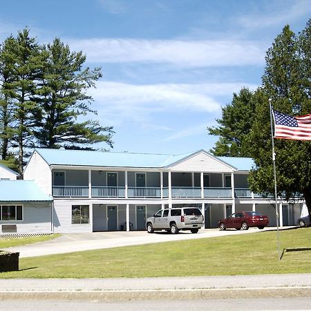 Red Carpet Inn And Suites Plymouth Εξωτερικό φωτογραφία