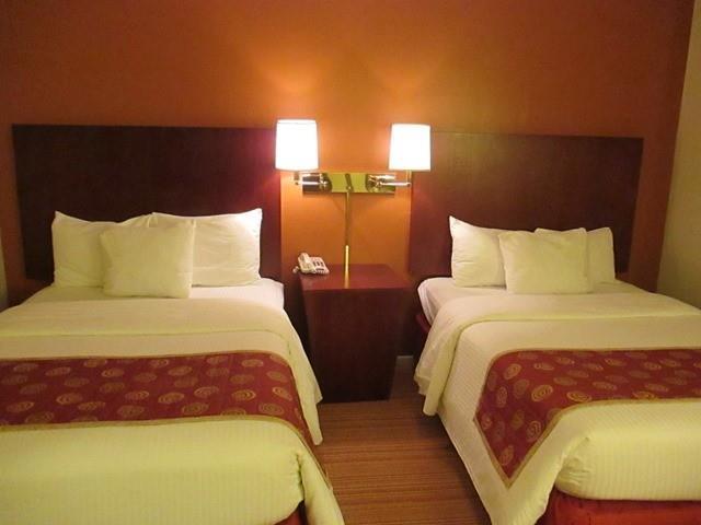Red Carpet Inn And Suites Plymouth Δωμάτιο φωτογραφία